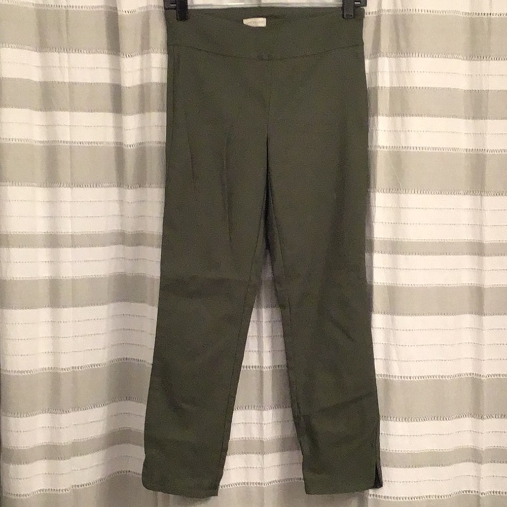 Olive Green Textured Cropped Pull On Pants